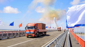 Russia and China open first road bridge