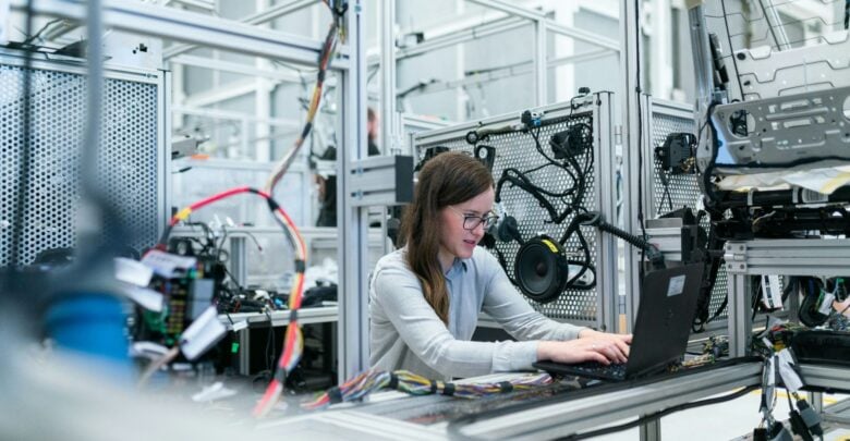AI Becomes a Necessity, Not a Luxury, in Modern Manufacturing